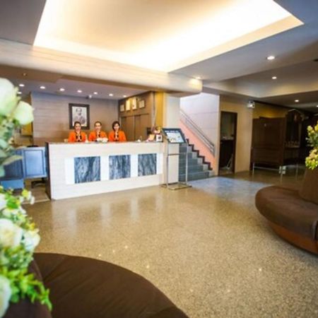 Rayong President Hotel Bagian luar foto