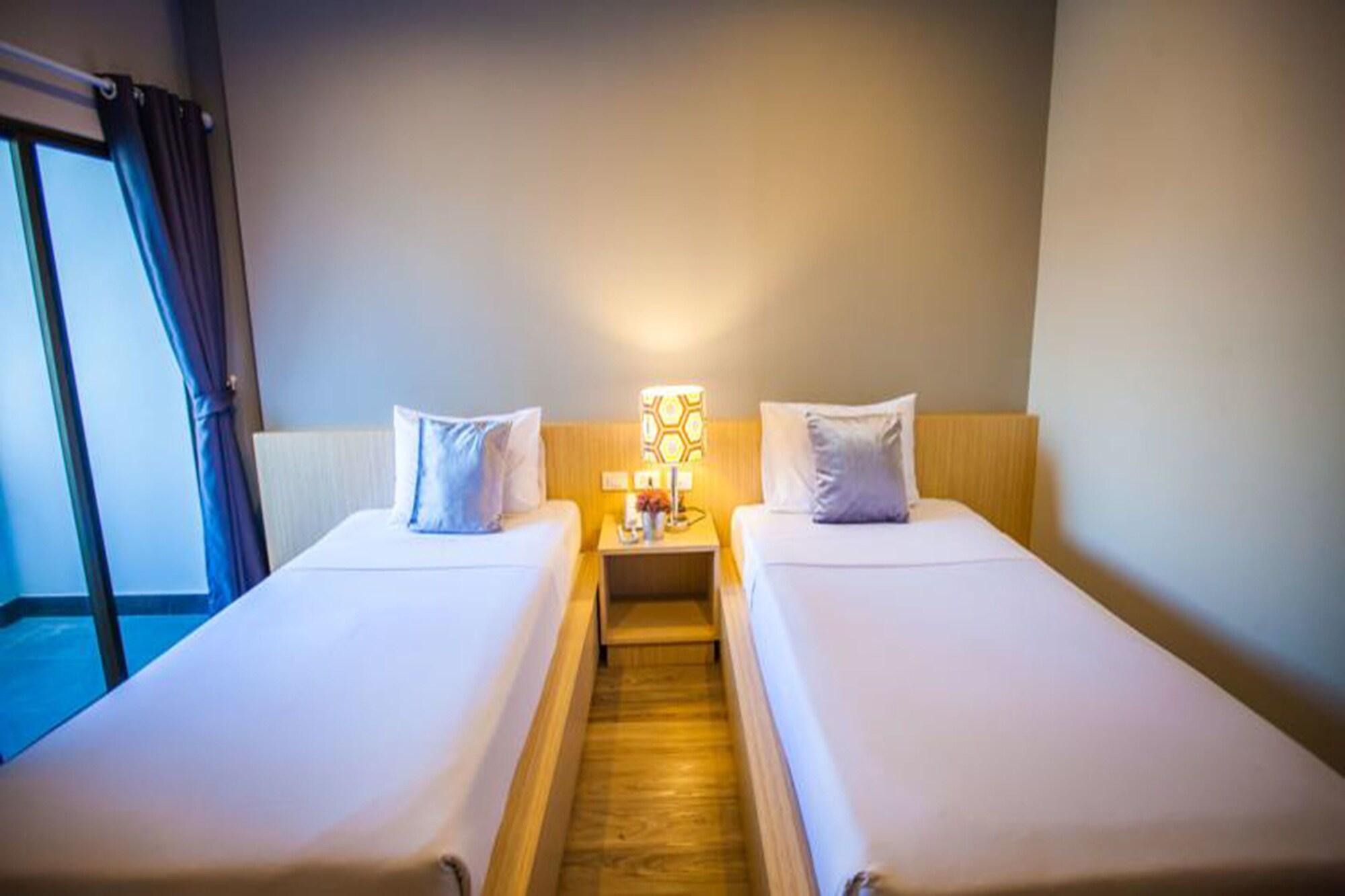Rayong President Hotel Bagian luar foto