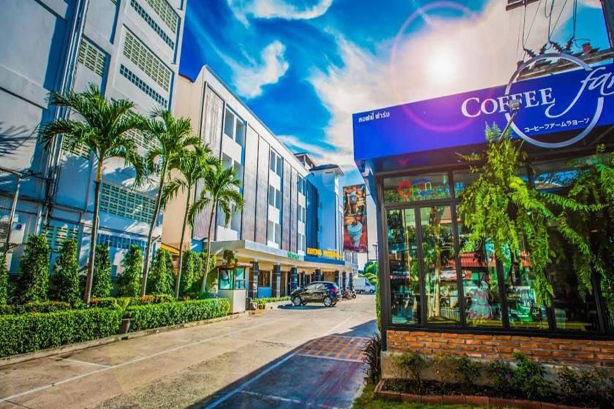 Rayong President Hotel Bagian luar foto