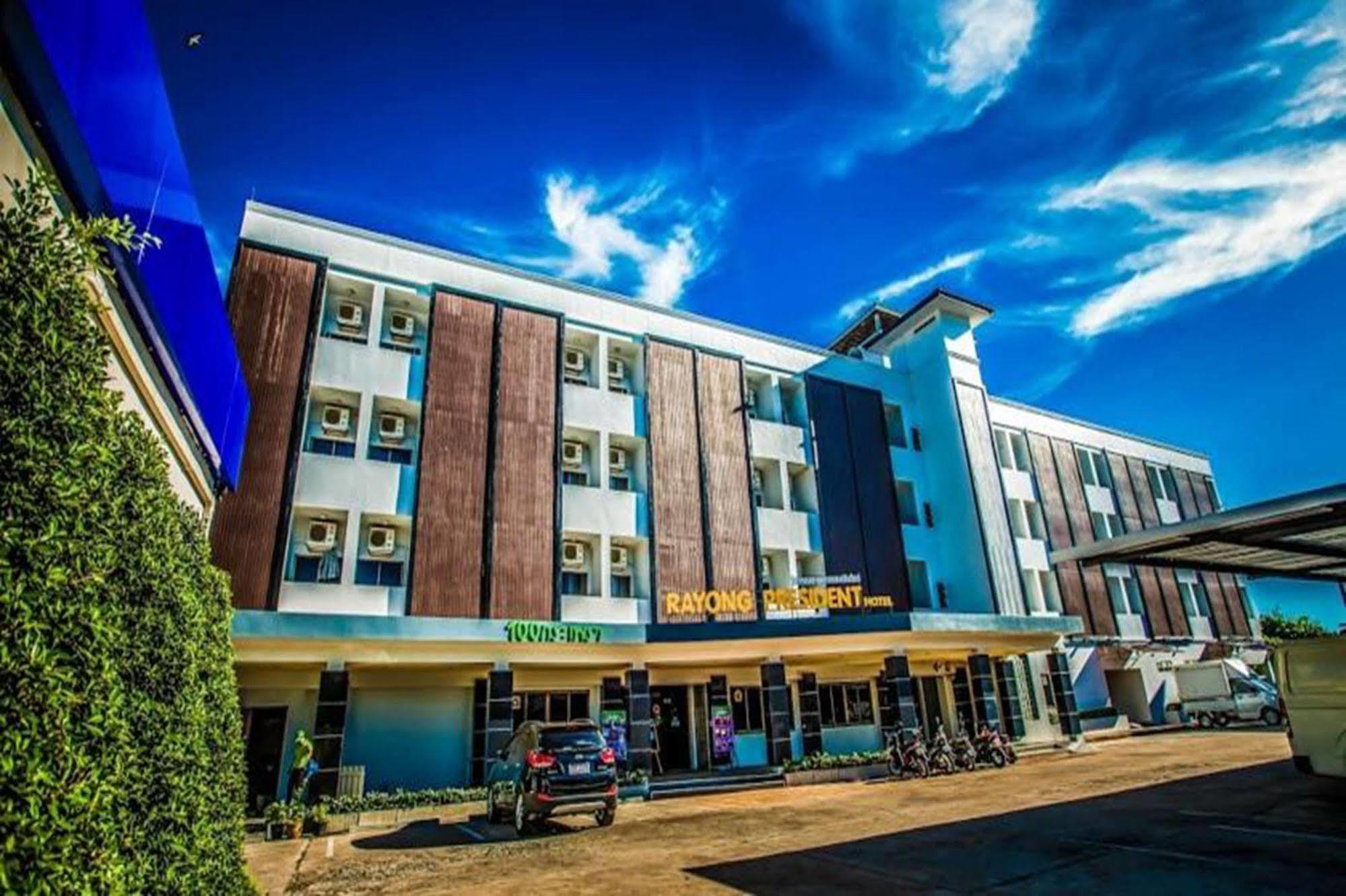 Rayong President Hotel Bagian luar foto